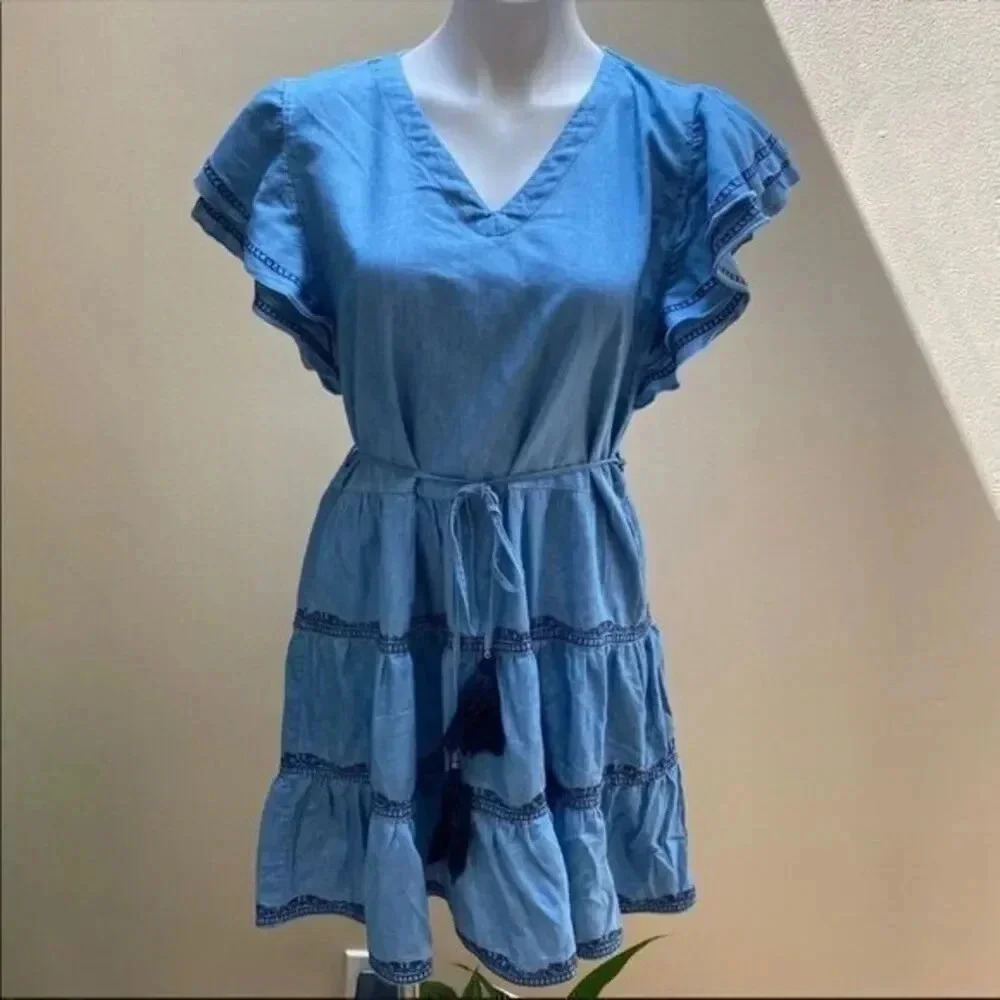 Given Kale chambray women dress NWOT